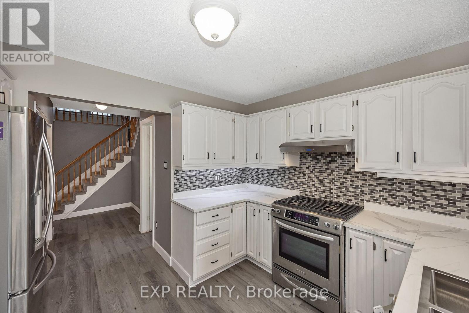 1797 Belval Crescent, Ottawa, Ontario  K1C 6J6 - Photo 11 - X12986266