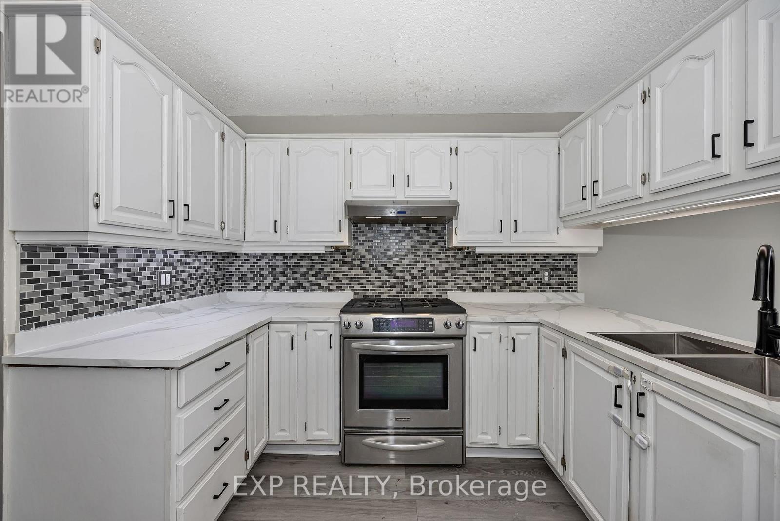 1797 Belval Crescent, Ottawa, Ontario  K1C 6J6 - Photo 13 - X12986266