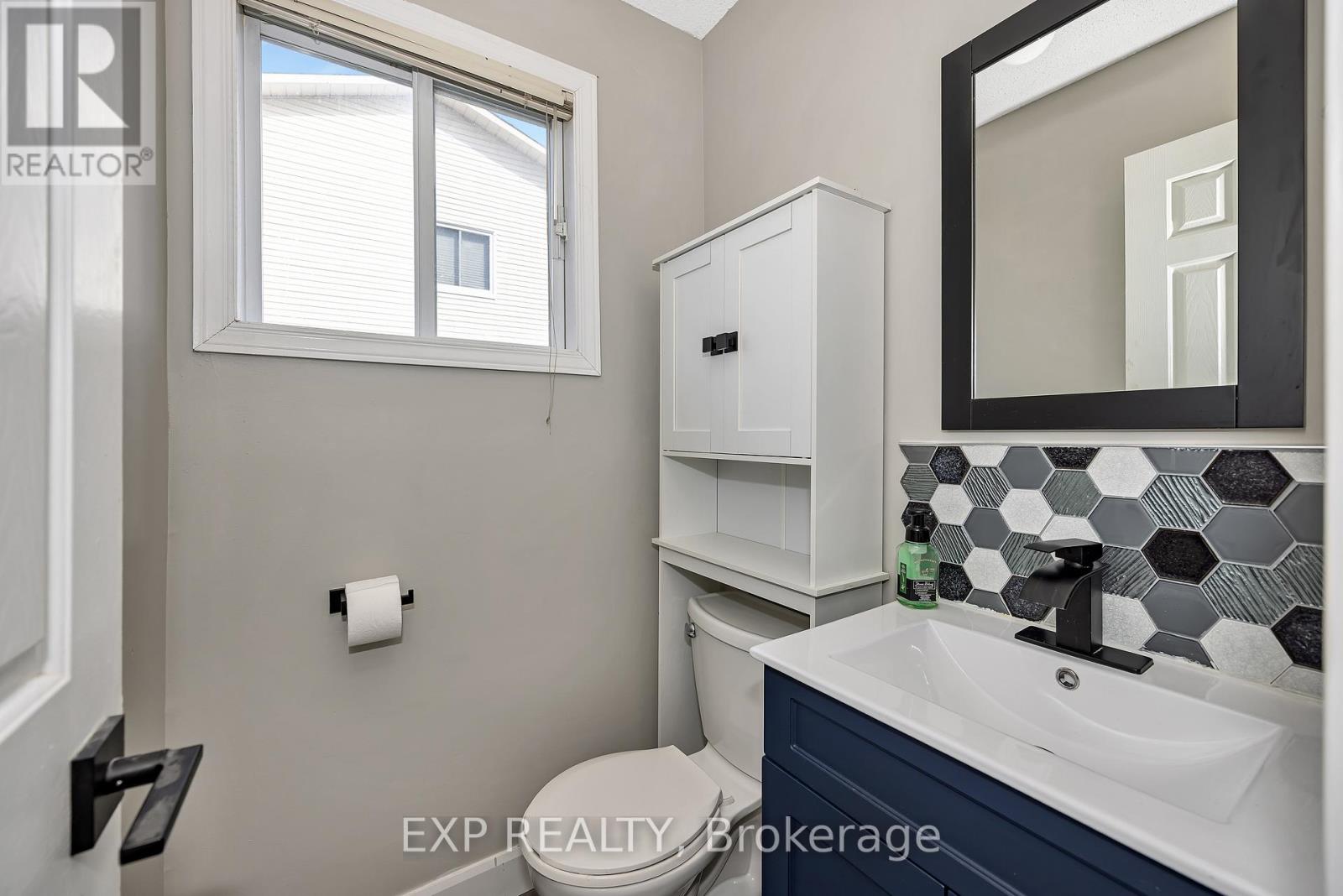 1797 Belval Crescent, Ottawa, Ontario  K1C 6J6 - Photo 18 - X12986266