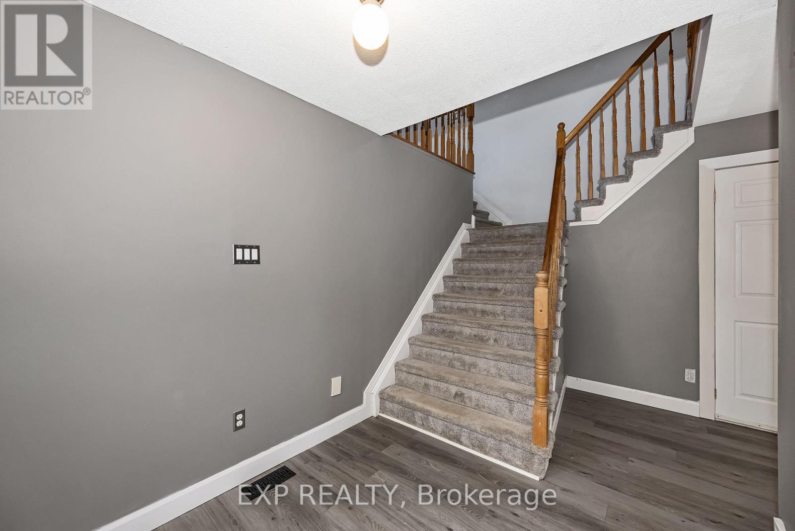 1797 Belval Crescent, Ottawa, Ontario  K1C 6J6 - Photo 19 - X12986266