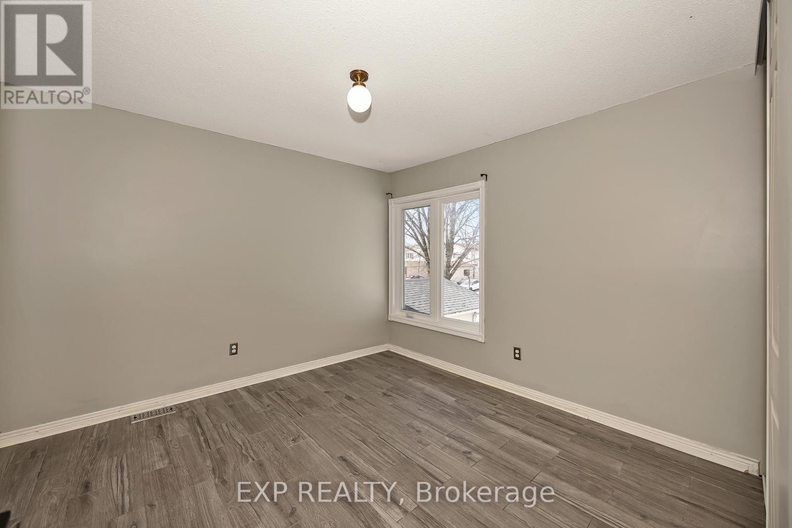 1797 Belval Crescent, Ottawa, Ontario  K1C 6J6 - Photo 28 - X12986266