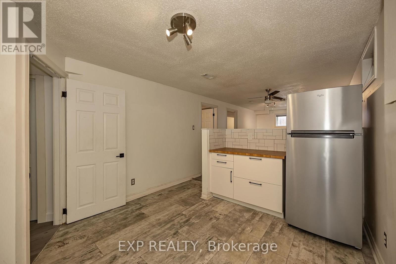 1797 Belval Crescent, Ottawa, Ontario  K1C 6J6 - Photo 39 - X12986266