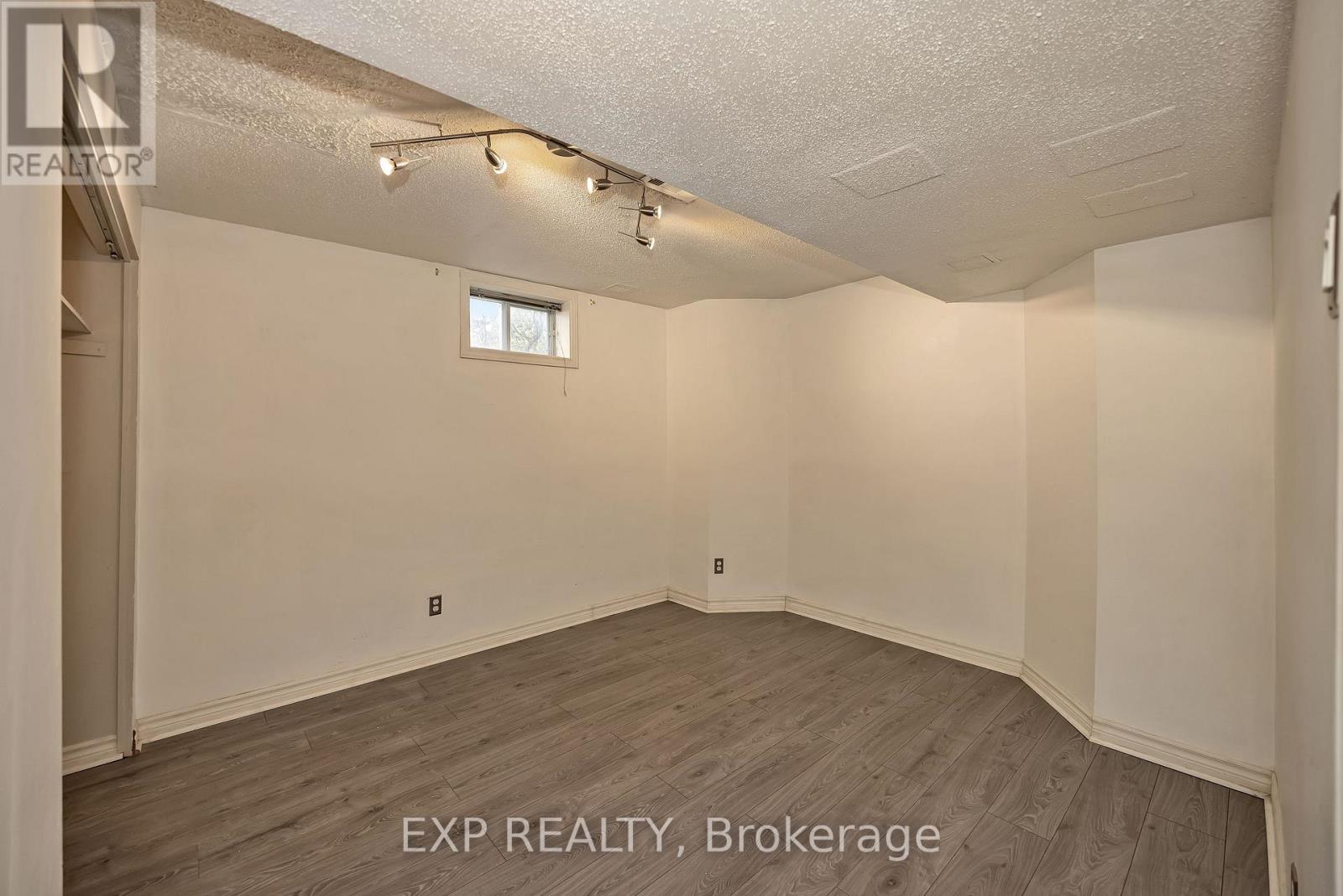 1797 Belval Crescent, Ottawa, Ontario  K1C 6J6 - Photo 42 - X12986266