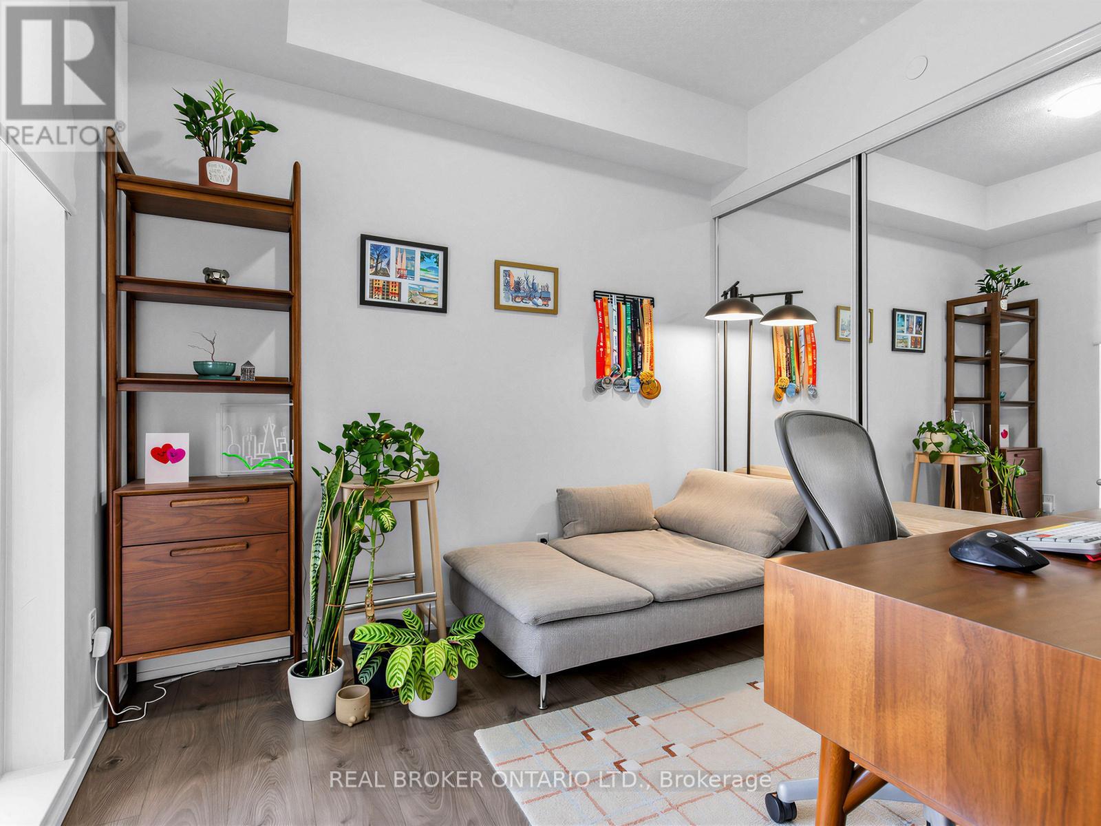 1503 - 297 College Street, Toronto, Ontario  M5T 0C2 - Photo 10 - C12986264