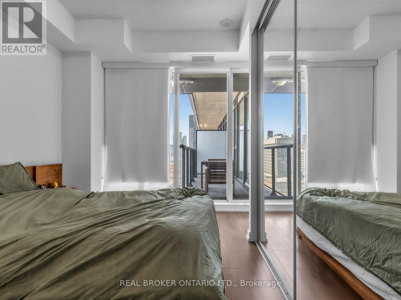 1503 - 297 College Street, Toronto, Ontario  M5T 0C2 - Photo 13 - C12986264