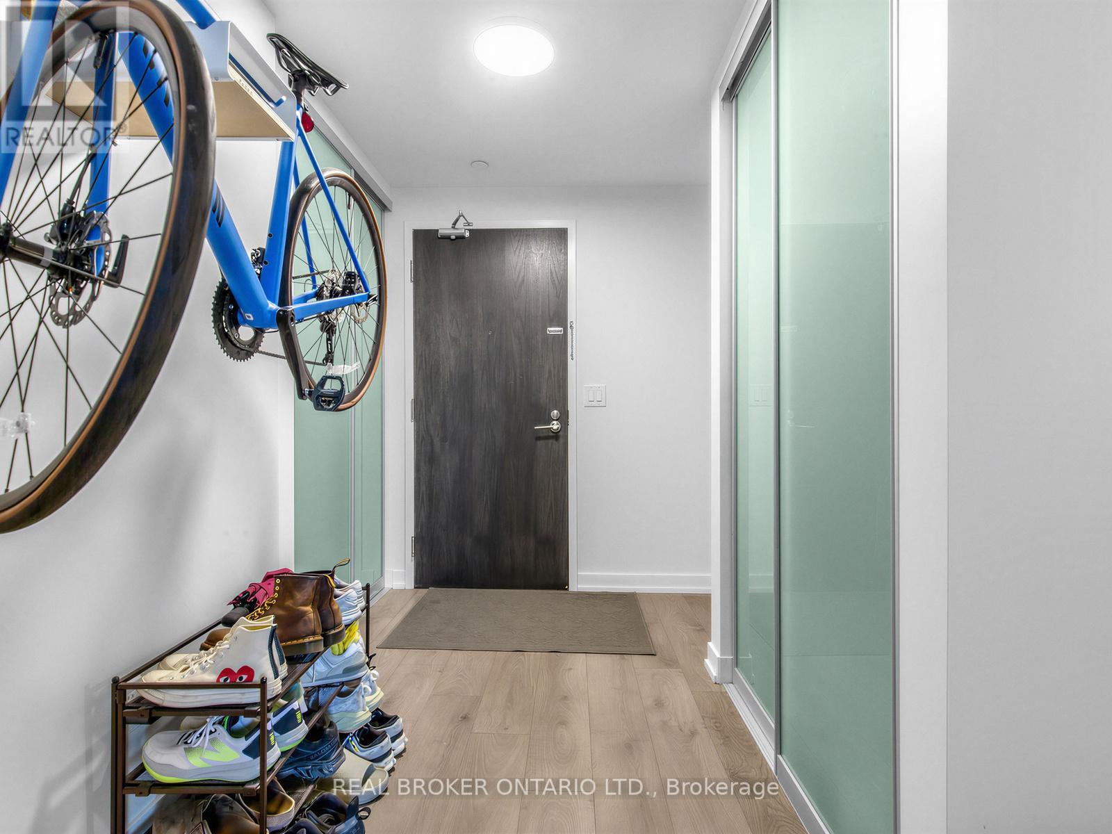 1503 - 297 College Street, Toronto, Ontario  M5T 0C2 - Photo 15 - C12986264