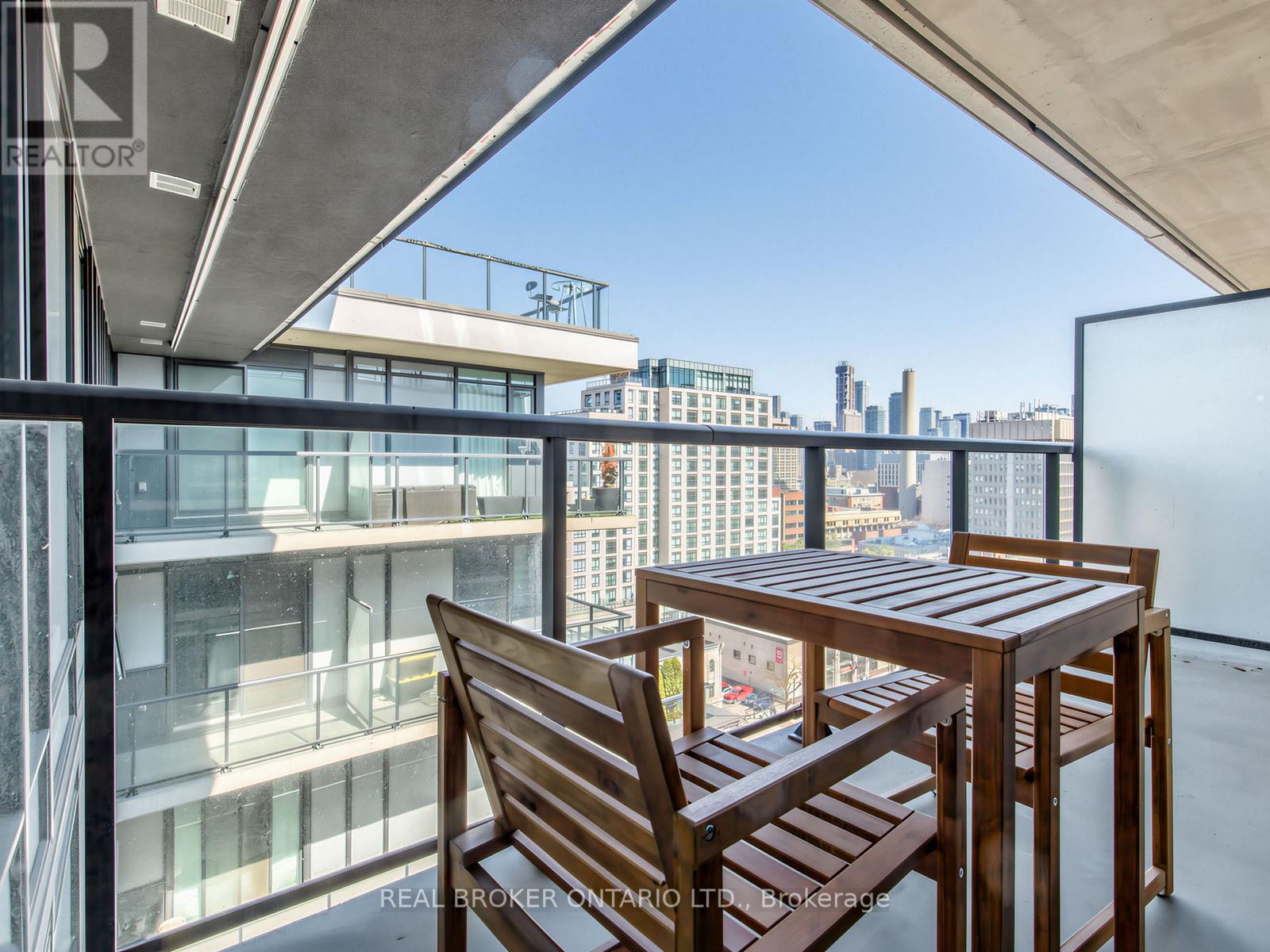 1503 - 297 College Street, Toronto, Ontario  M5T 0C2 - Photo 17 - C12986264