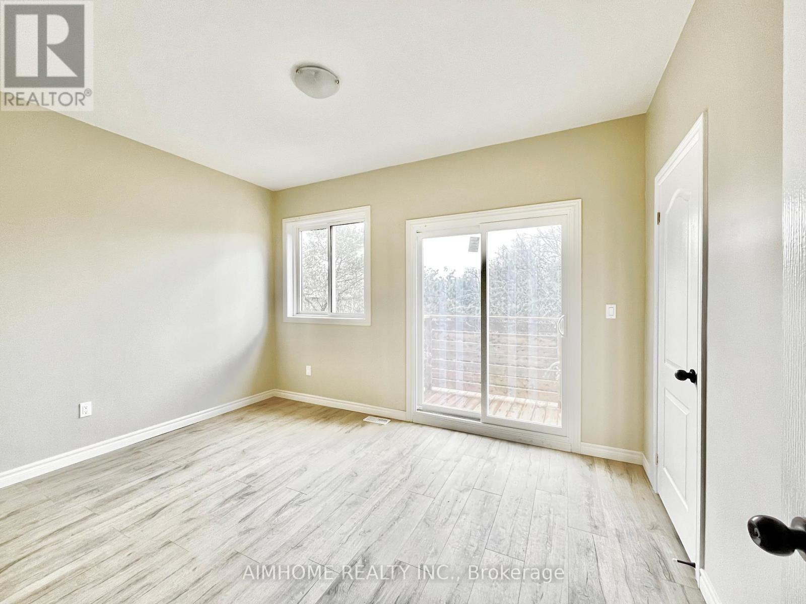 3 - 15 Waddington Crescent, Toronto, Ontario  M2J 2Z9 - Photo 14 - C12986270