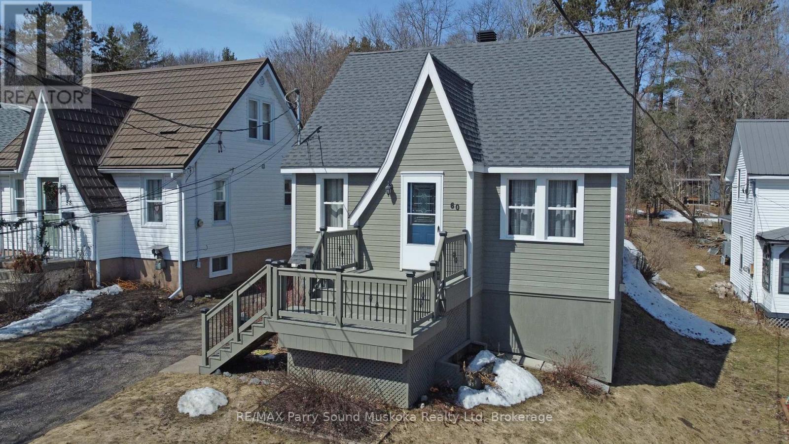 60 WILLIAM STREET, Parry Sound, Ontario