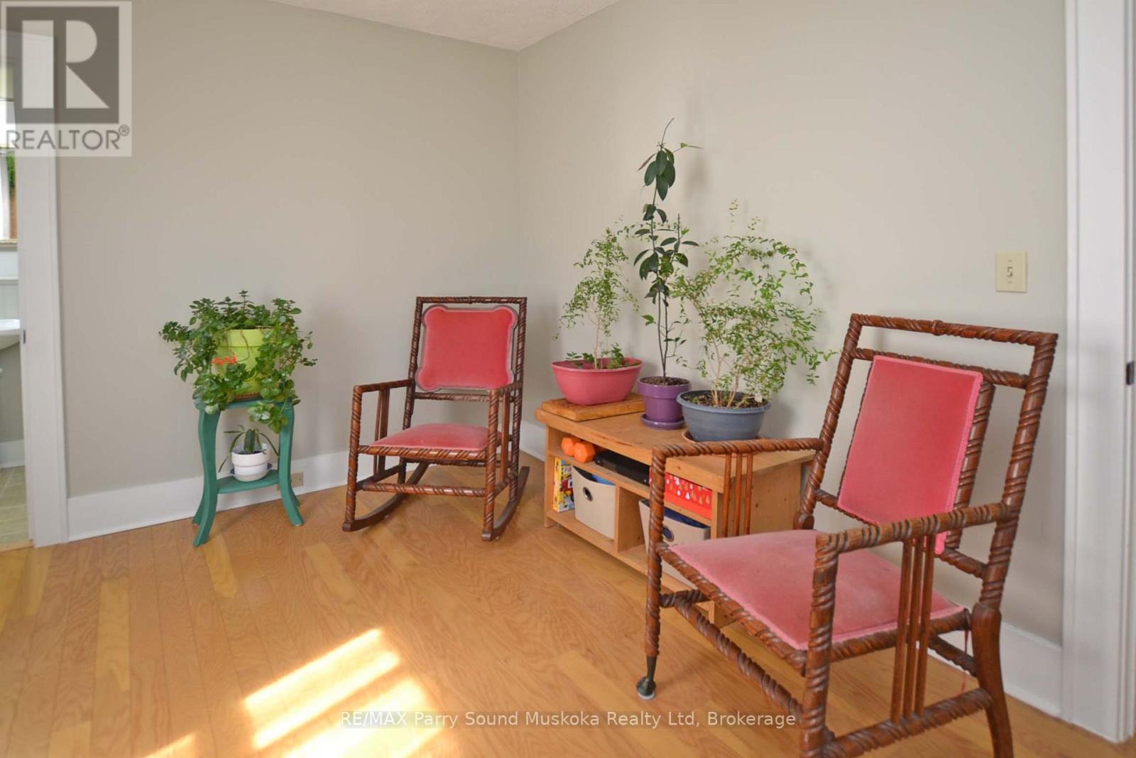 60 William Street, Parry Sound, Ontario  P2A 1V1 - Photo 18 - X12986324