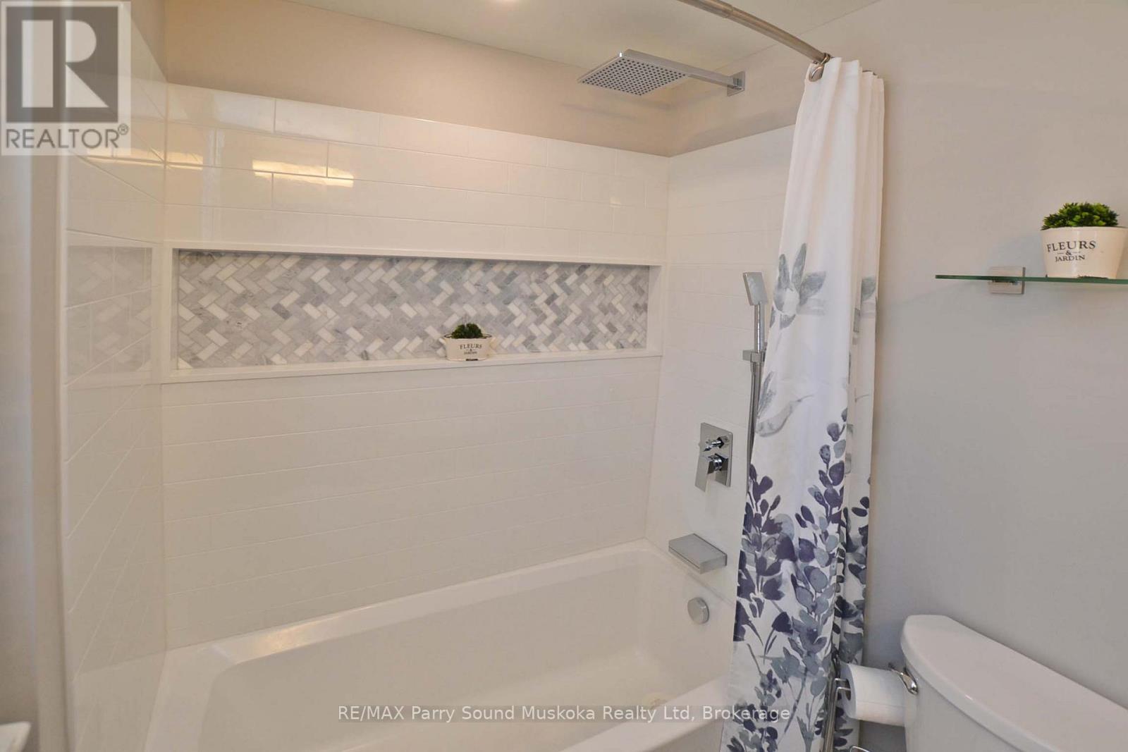 60 William Street, Parry Sound, Ontario  P2A 1V1 - Photo 23 - X12986324