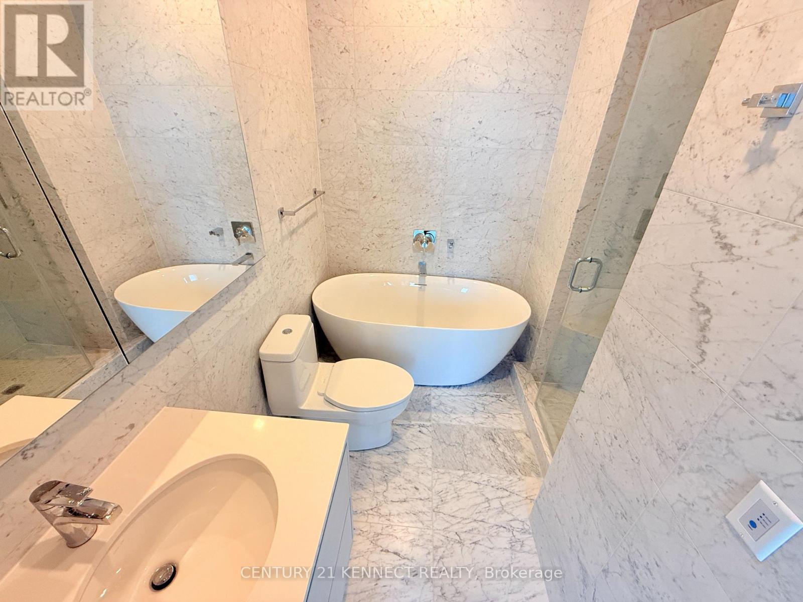 810 - 29 Green Trail Court, Toronto, Ontario  M2K 0J9 - Photo 13 - C12986336