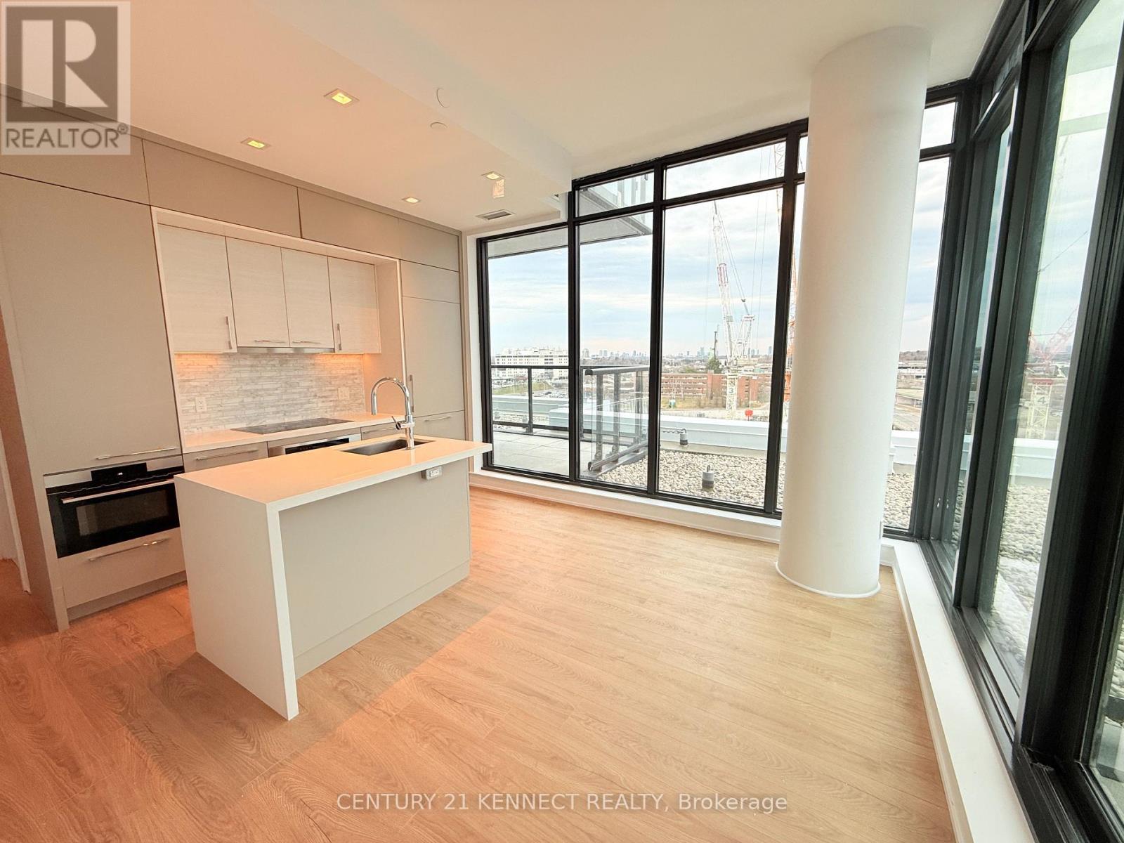 810 - 29 Green Trail Court, Toronto, Ontario  M2K 0J9 - Photo 4 - C12986336