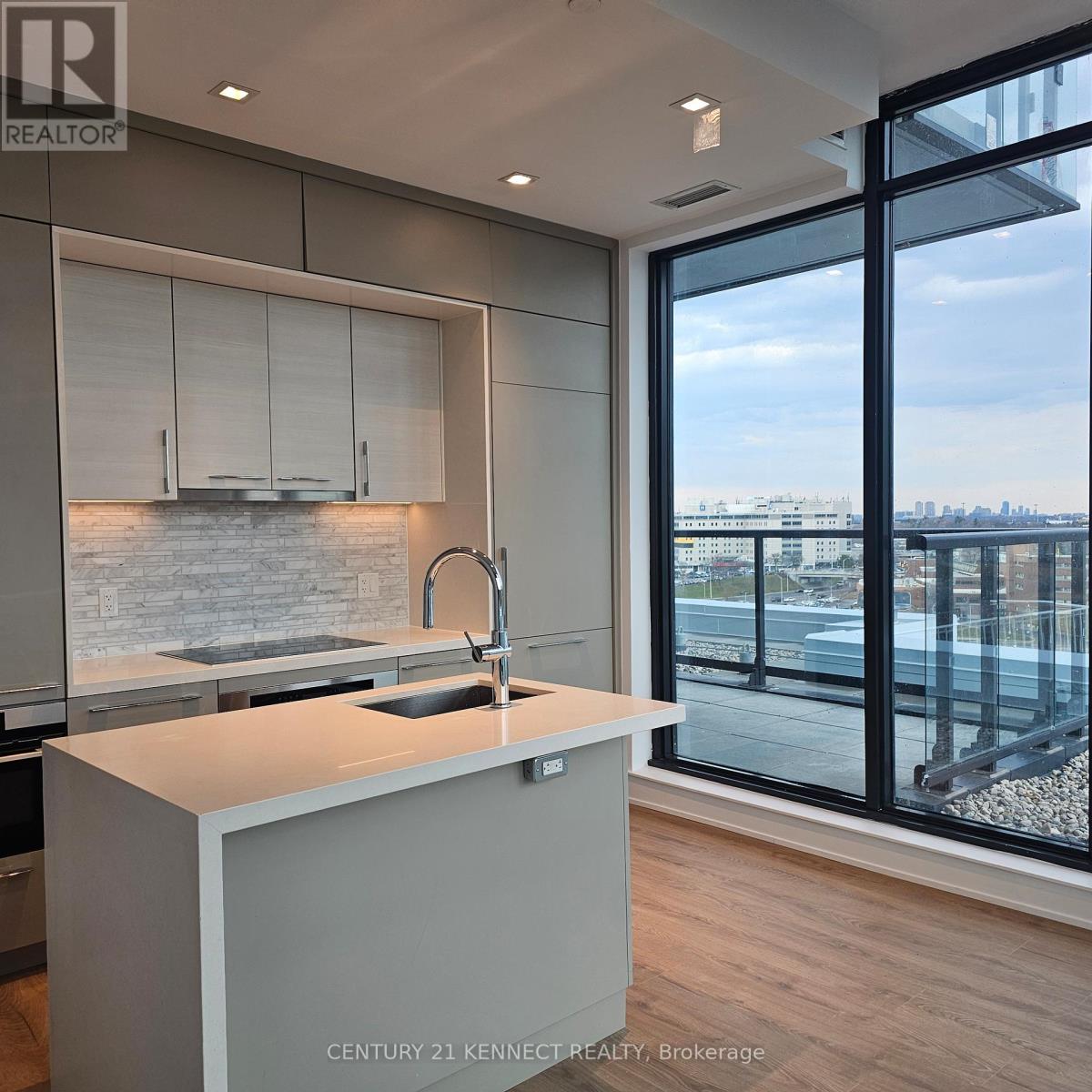 810 - 29 Green Trail Court, Toronto, Ontario  M2K 0J9 - Photo 9 - C12986336