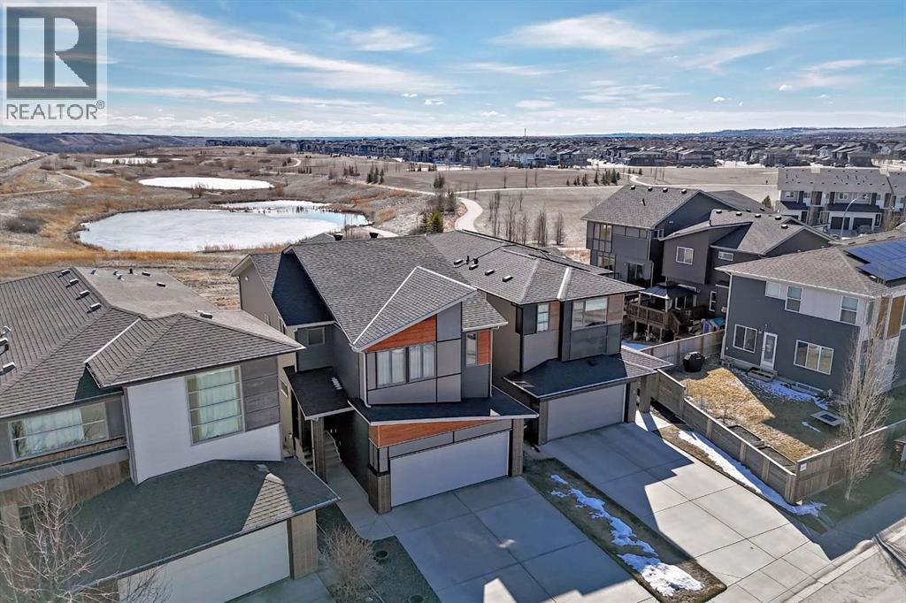 20 Walden Green SE, Calgary, Alberta  T2X 0Z4 - Photo 2 - A2299831