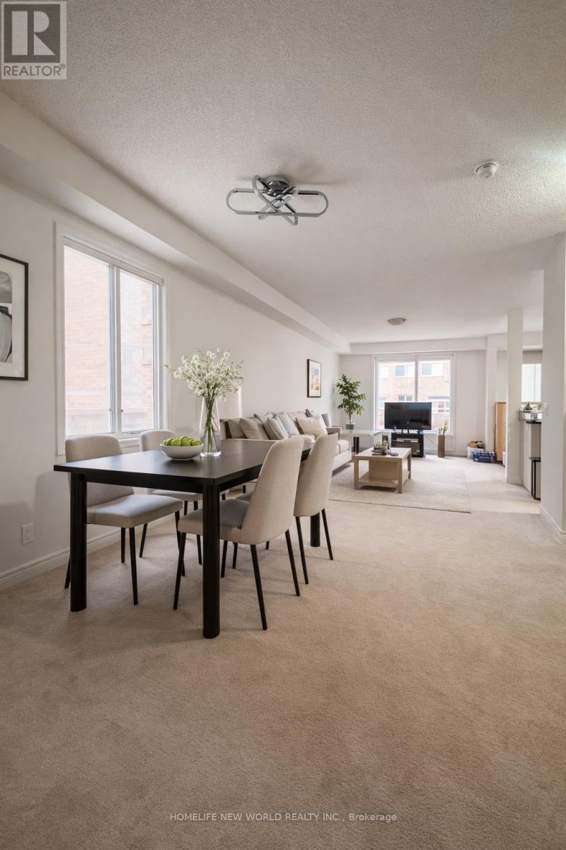 49 Artania Street, Oshawa, Ontario  L1L 0E6 - Photo 4 - E12986282