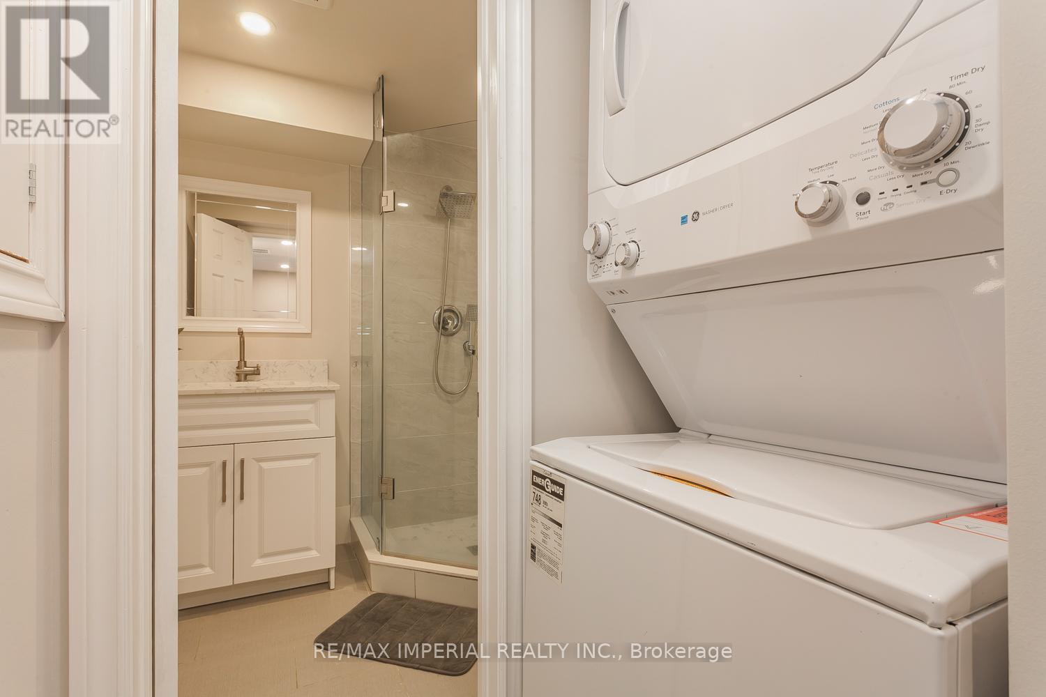 85 Maple Ridge Crescent E, Markham, Ontario  L6E 1T8 - Photo 26 - N12986274