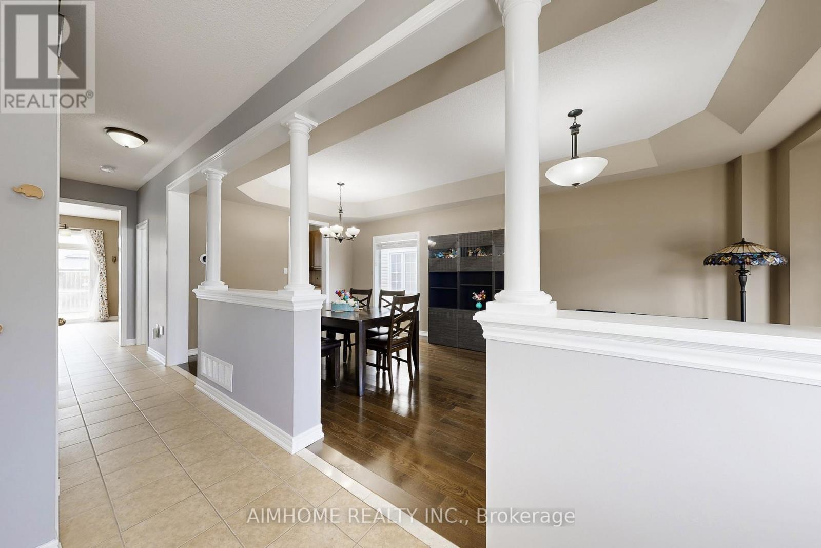 8 Brookhurst Avenue, Georgina, Ontario  L4P 0B4 - Photo 22 - N12986284