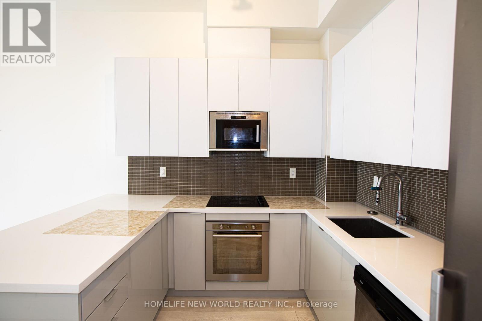 527 - 2908 Highway 7 Road, Vaughan, Ontario  L4K 0K5 - Photo 5 - N12986306