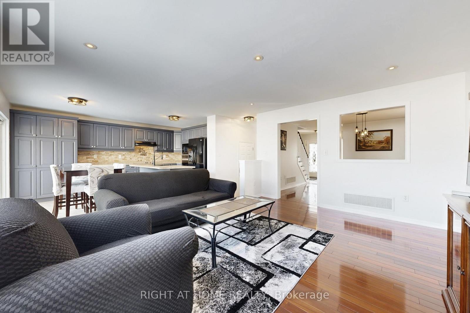 78 John W Taylor Avenue, New Tecumseth, Ontario  L9R 0C9 - Photo 13 - N12986320