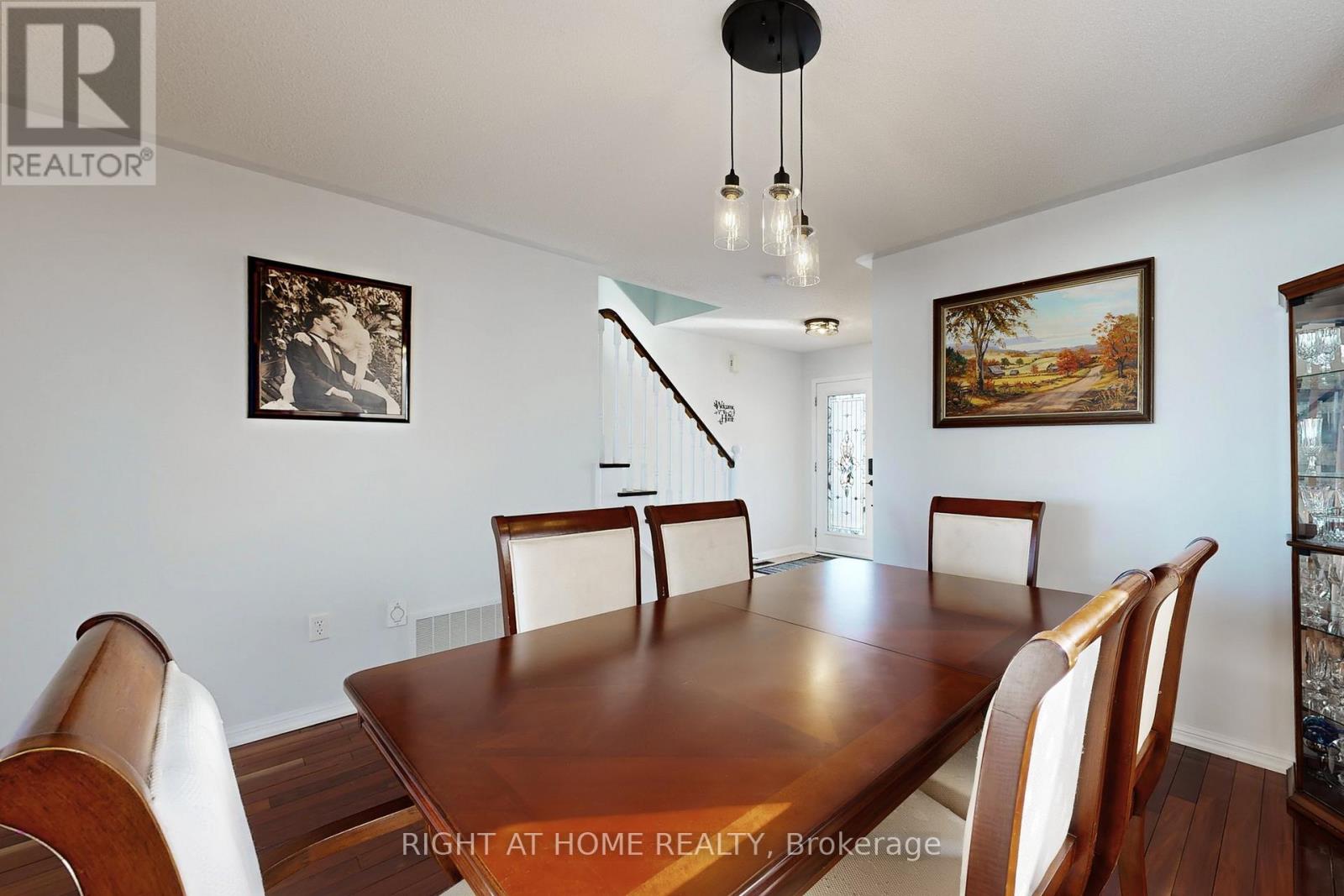 78 John W Taylor Avenue, New Tecumseth, Ontario  L9R 0C9 - Photo 6 - N12986320