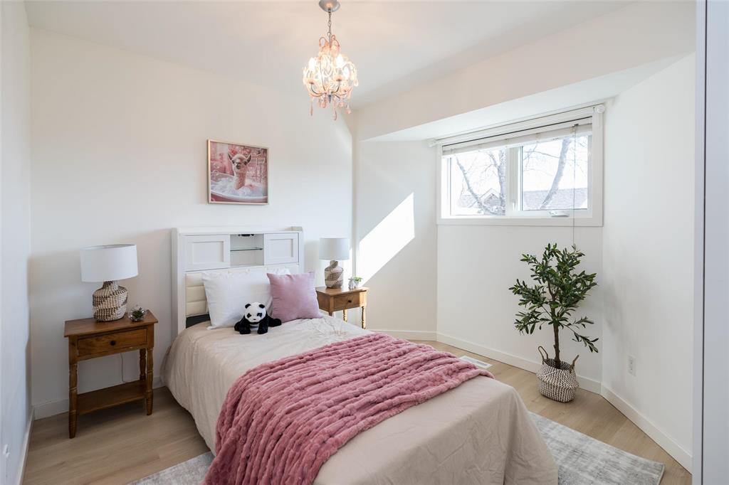 108 Jim Smith Drive, Winnipeg, Manitoba  R2G 3Z2 - Photo 15 - 202606745