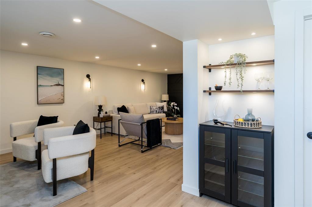 108 Jim Smith Drive, Winnipeg, Manitoba  R2G 3Z2 - Photo 22 - 202606745