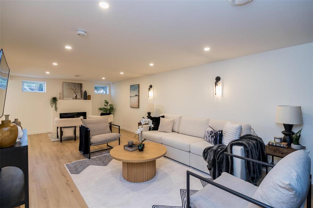 108 Jim Smith Drive, Winnipeg, Manitoba  R2G 3Z2 - Photo 28 - 202606745