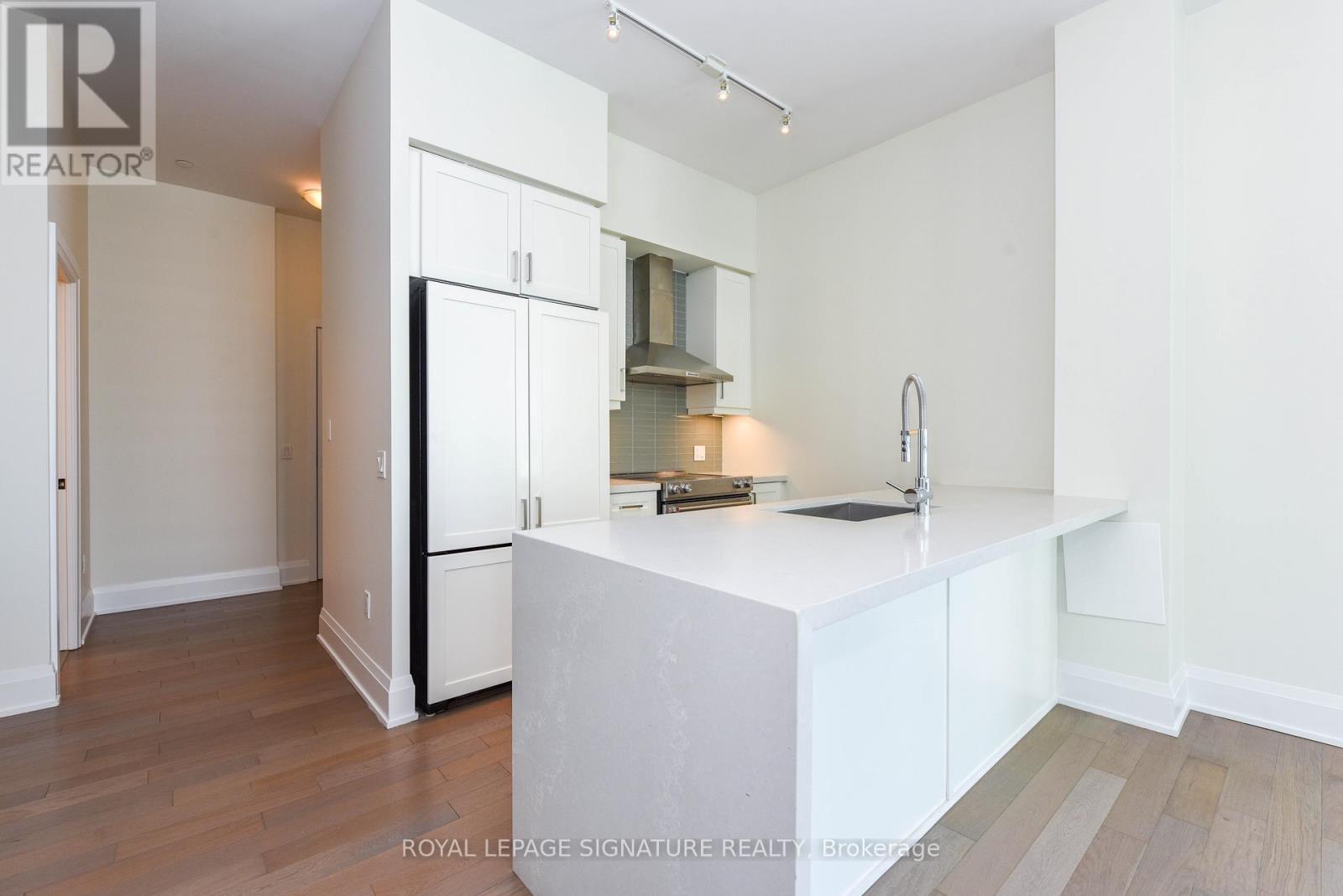 Ph3 - 4055 Parkside Village Drive, Mississauga, Ontario  L5B 0K8 - Photo 11 - W12986272