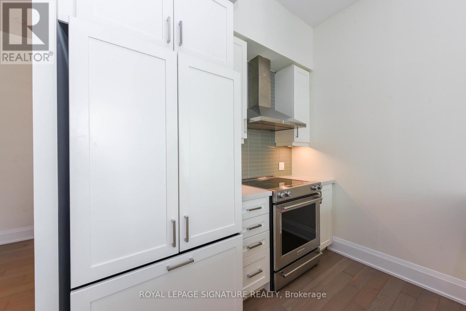 Ph3 - 4055 Parkside Village Drive, Mississauga, Ontario  L5B 0K8 - Photo 12 - W12986272