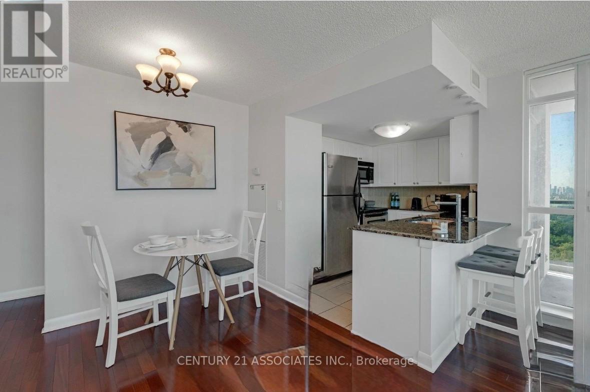 2802 - 225 Sherway Gardens Road, Toronto, Ontario  M9C 0A2 - Photo 16 - W12986316