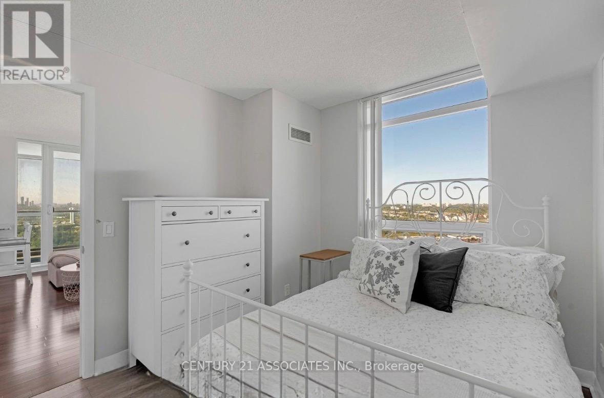 2802 - 225 Sherway Gardens Road, Toronto, Ontario  M9C 0A2 - Photo 20 - W12986316