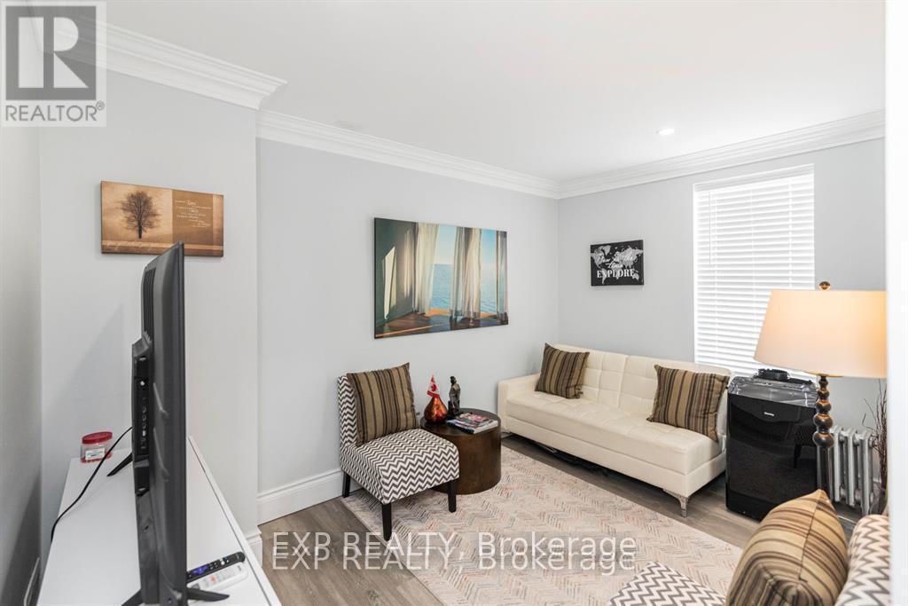 5848-5860 Ferry Street, Niagara Falls, Ontario  L2G 1S9 - Photo 12 - X12986308