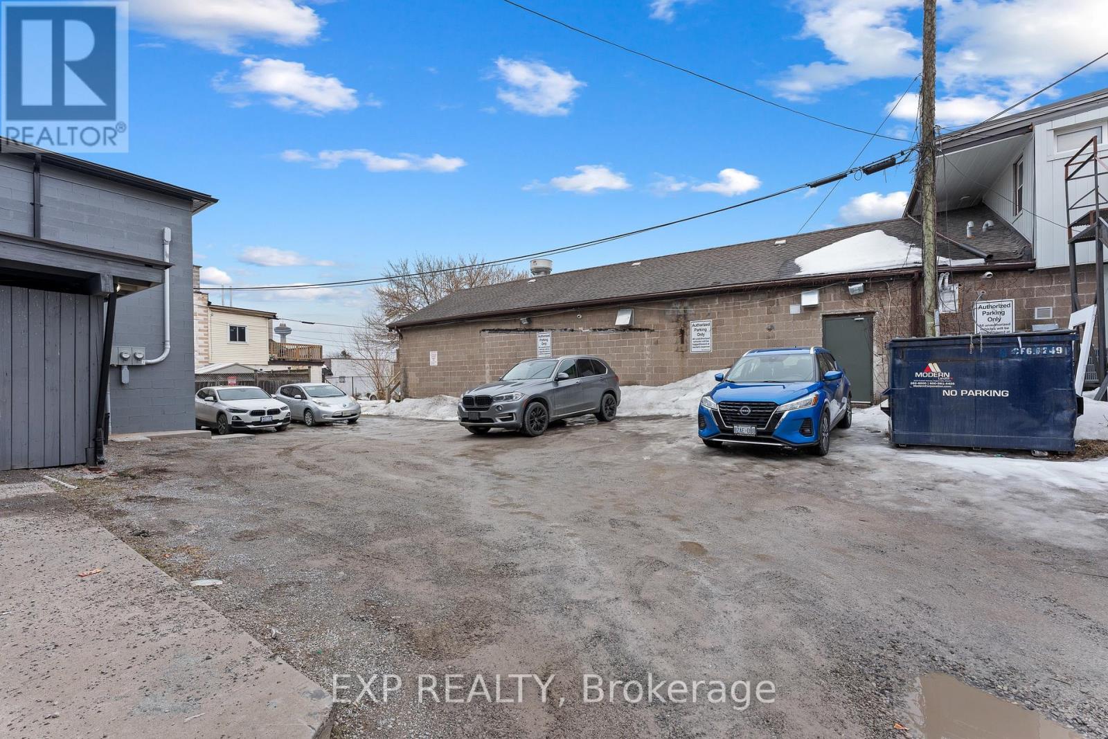 5848-5860 Ferry Street, Niagara Falls, Ontario  L2G 1S9 - Photo 26 - X12986308