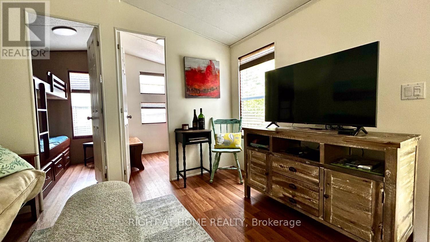 29 Maple Ridge - 1336 South Morrison Lake Road, Gravenhurst, Ontario  P0E 1G0 - Photo 20 - X12986314