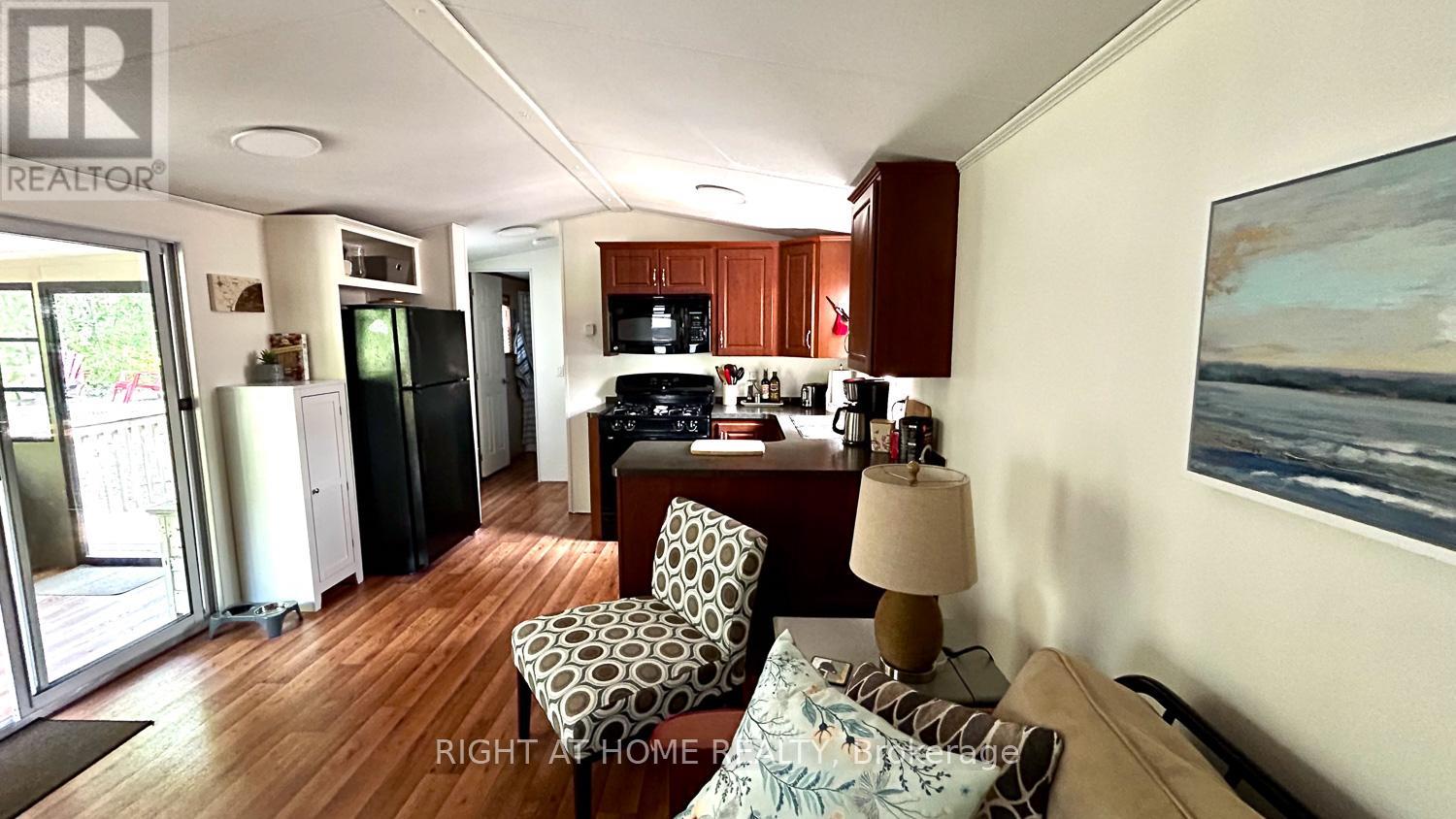 29 Maple Ridge - 1336 South Morrison Lake Road, Gravenhurst, Ontario  P0E 1G0 - Photo 24 - X12986314