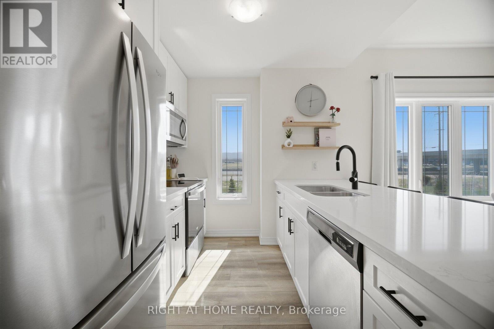 25 - 27 Rachel Drive, Hamilton, Ontario L8E 0K6 - Photo 14 - X12986322