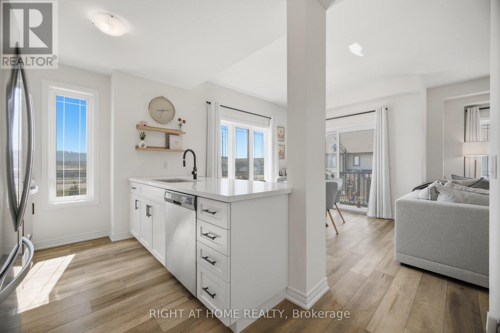 25 - 27 Rachel Drive, Hamilton, Ontario L8E 0K6 - Photo 17 - X12986322