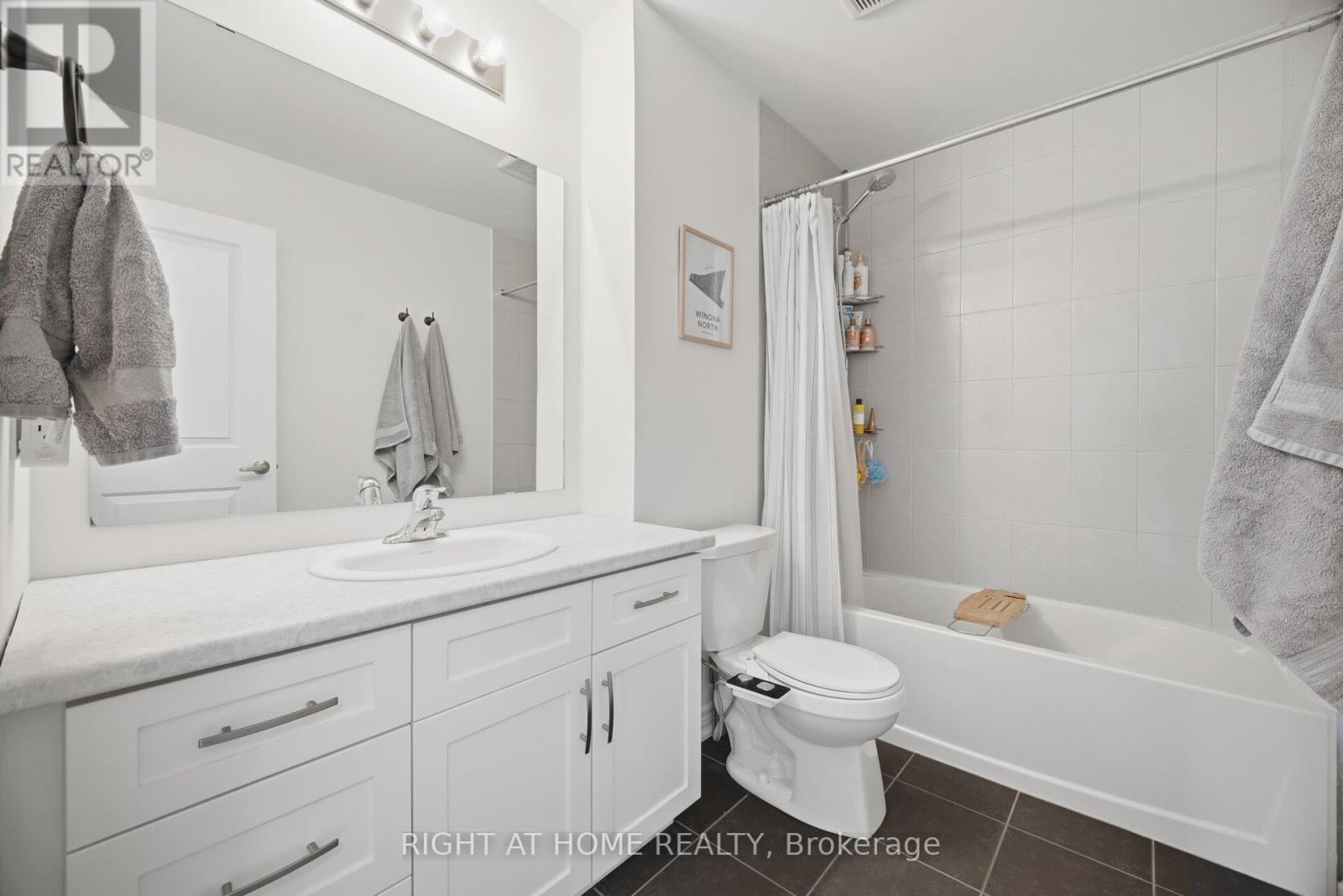 25 - 27 Rachel Drive, Hamilton, Ontario L8E 0K6 - Photo 39 - X12986322