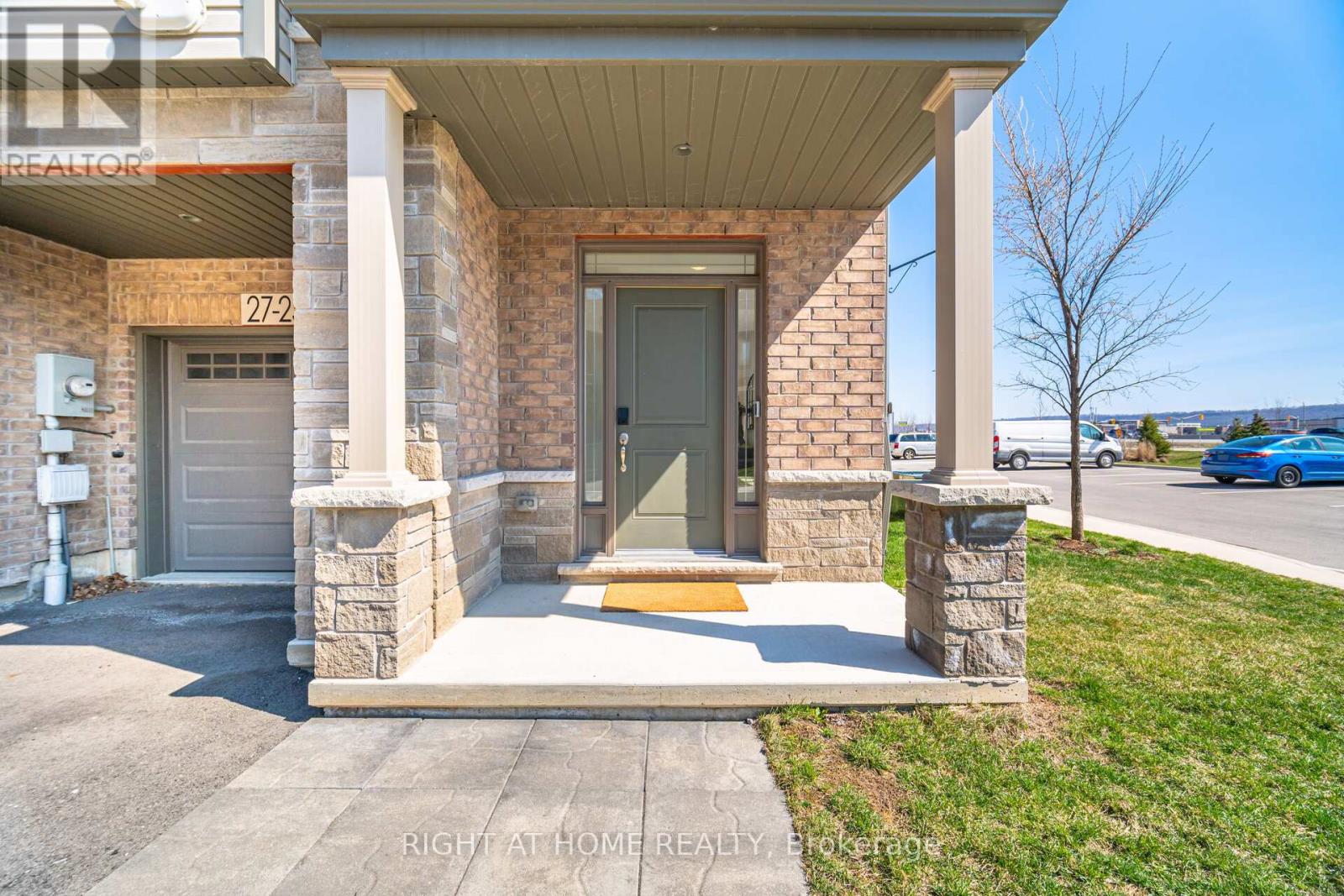 25 - 27 Rachel Drive, Hamilton, Ontario L8E 0K6 - Photo 6 - X12986322