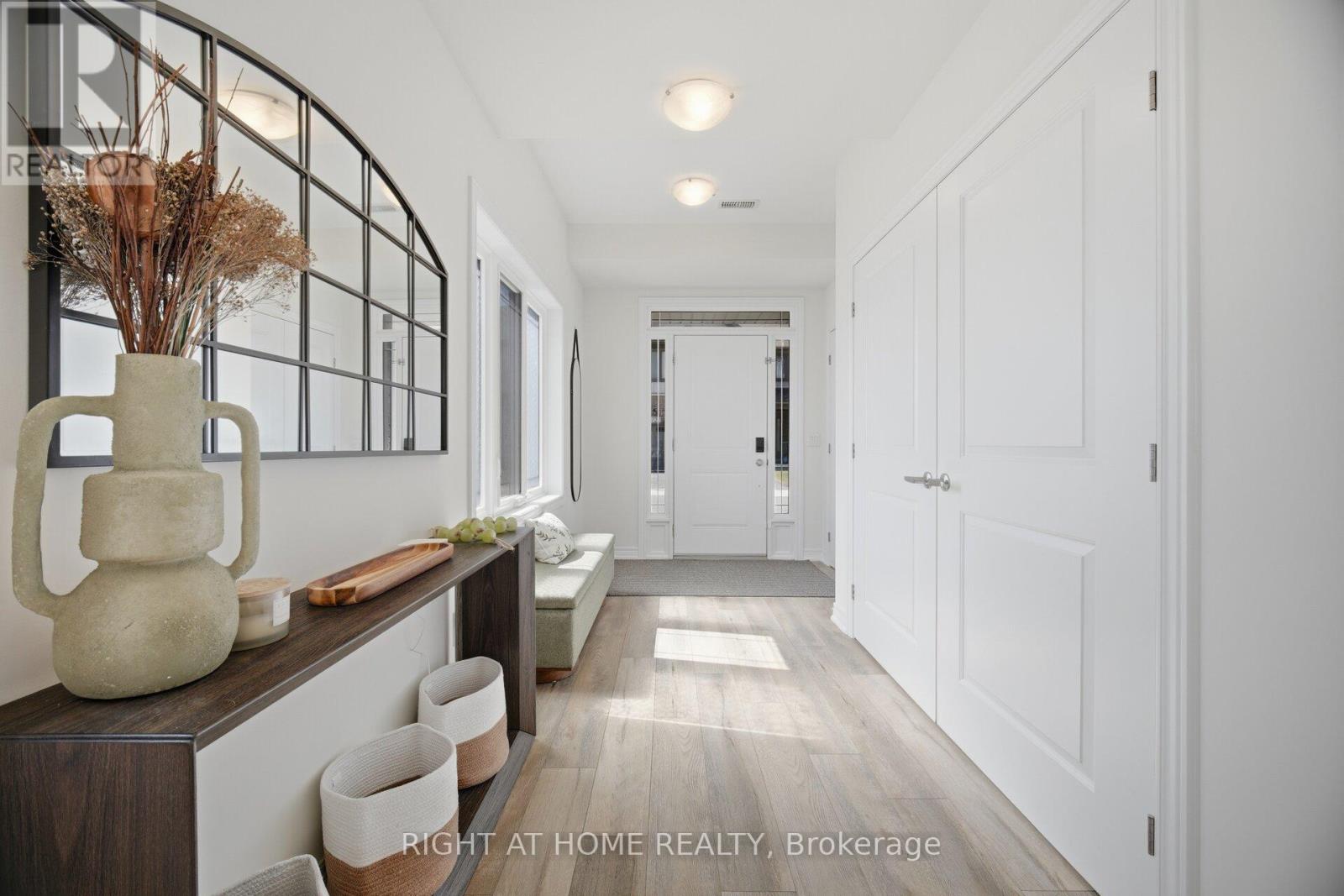 25 - 27 Rachel Drive, Hamilton, Ontario L8E 0K6 - Photo 8 - X12986322