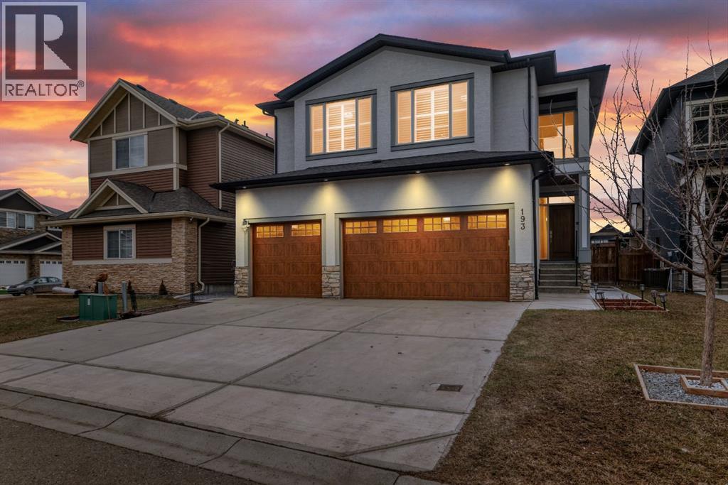 193 Kinniburgh Circle, Chestermere, Alberta  T1X 0P8 - Photo 2 - A2300713