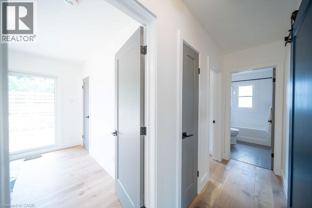 107 Delmar Drive Unit# 1, Hamilton, Ontario  L9C 1J8 - Photo 26 - 40819872