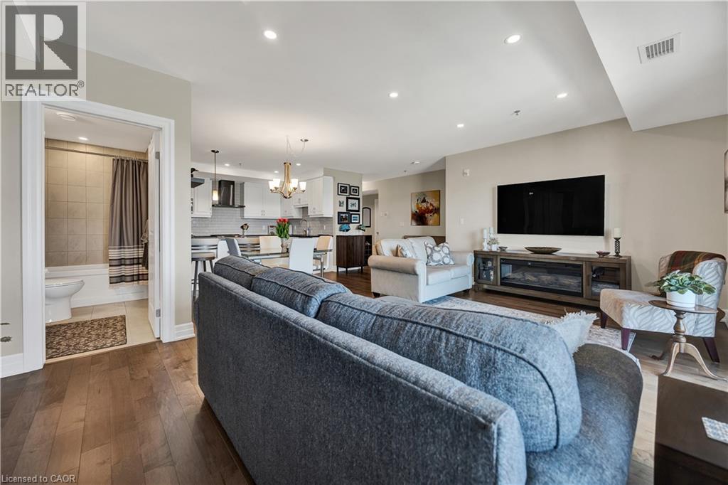 249 Grey Silo Road Unit# 405, Waterloo, Ontario  N2K 0G8 - Photo 9 - 40818862