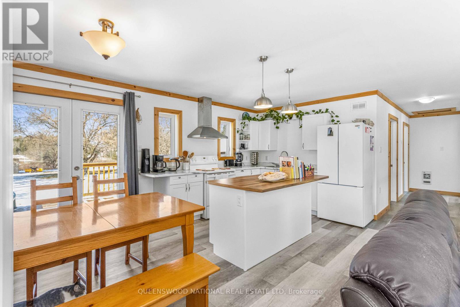 983 Addington Road N, Brudenell, Ontario  K0J 2G0 - Photo 6 - X12986338