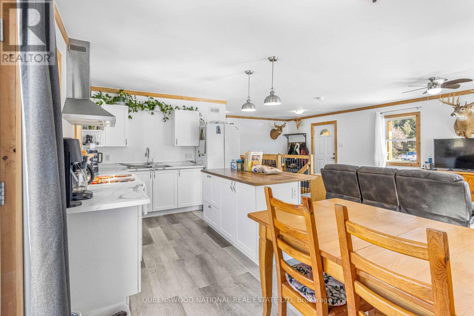 983 Addington Road N, Brudenell, Ontario  K0J 2G0 - Photo 8 - X12986338