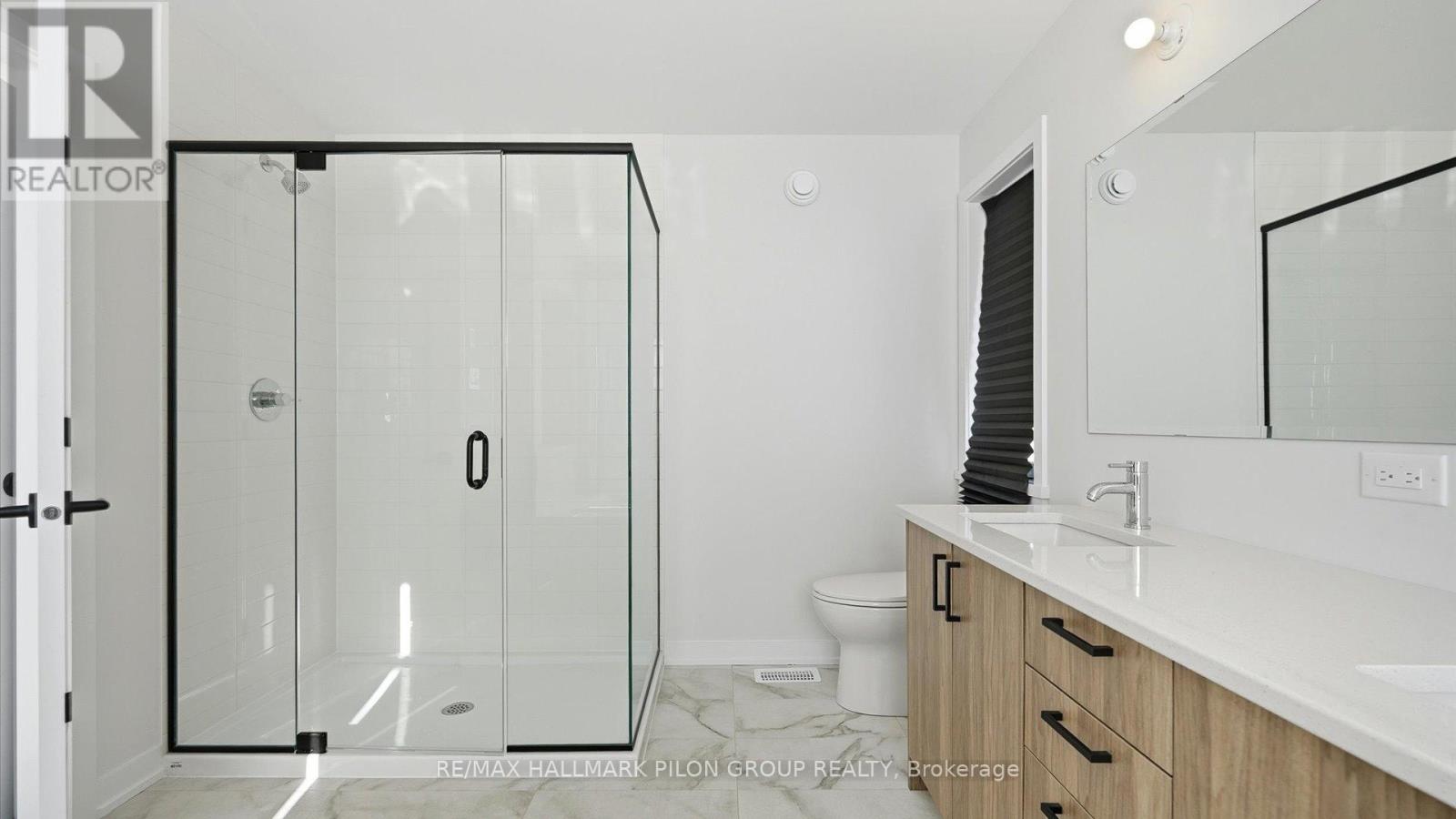 272 Cornice Street, Ottawa, Ontario  K1W 0W4 - Photo 13 - X12986374