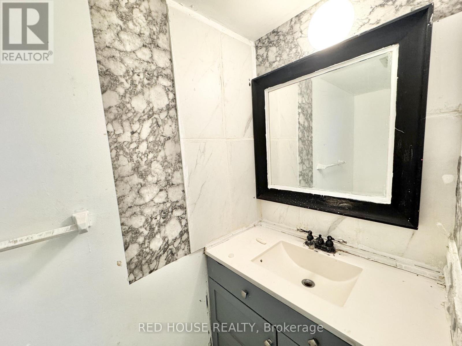 1405 - 25 Sunrise Avenue, Toronto, Ontario  M4A 2S2 - Photo 12 - C12986346