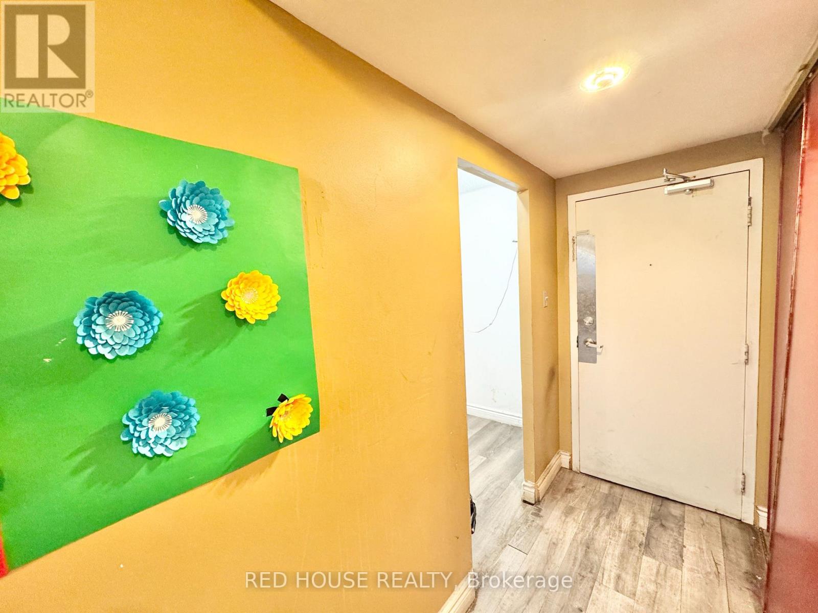 1405 - 25 Sunrise Avenue, Toronto, Ontario  M4A 2S2 - Photo 3 - C12986346