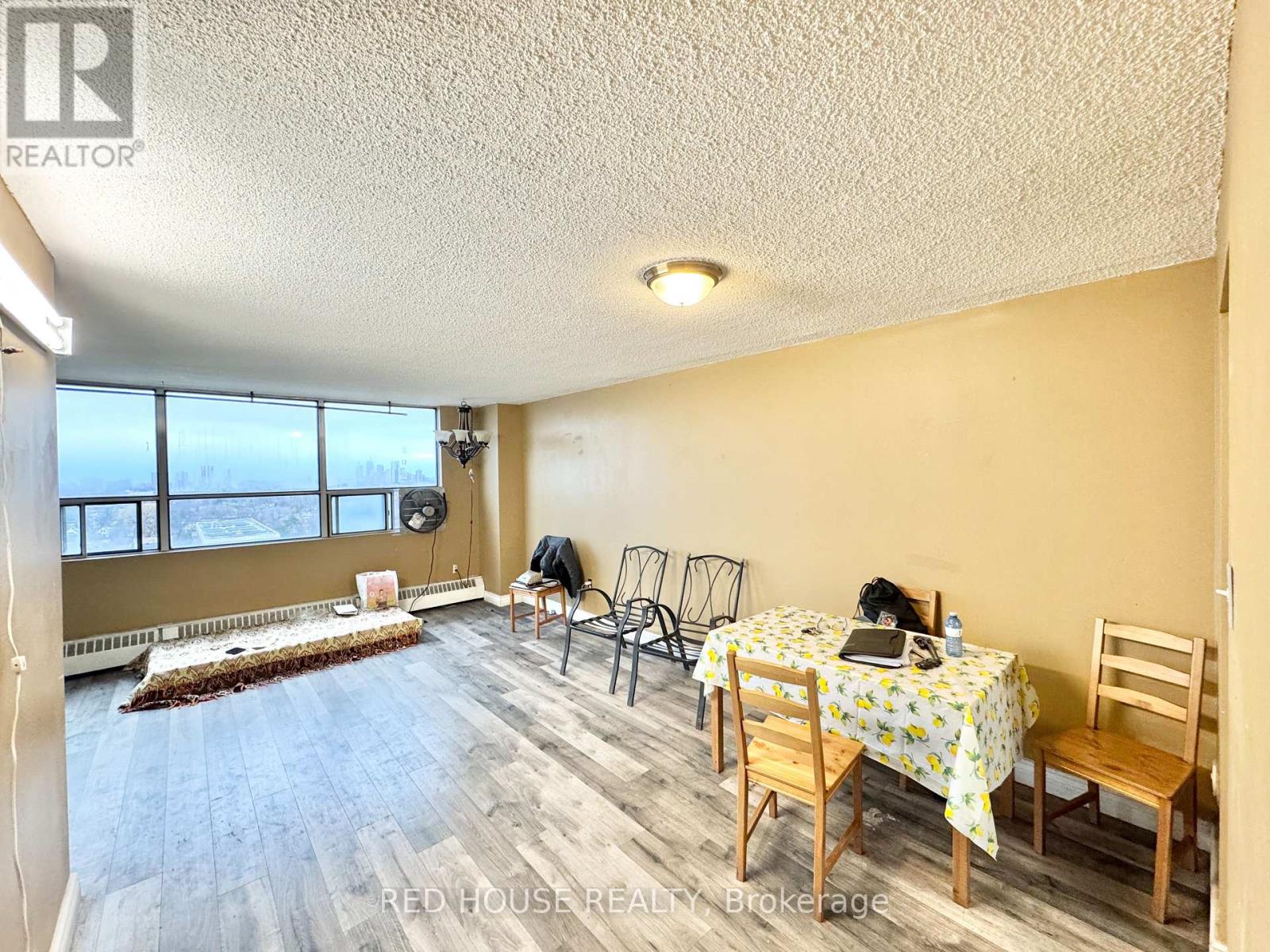 1405 - 25 Sunrise Avenue, Toronto, Ontario  M4A 2S2 - Photo 4 - C12986346